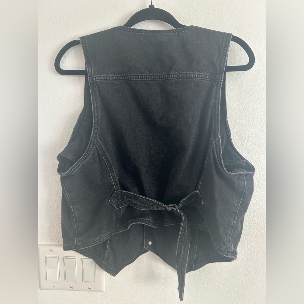 American Eagle Outfitters Charcoal Denim Vest - Picture 3 of 8